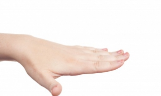 指甲上有竖纹是怎么回事 指甲上有竖纹是肝不好的表现吗