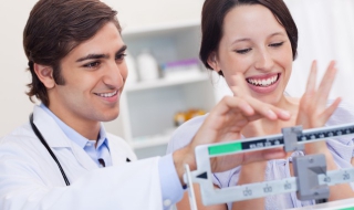 宫颈糜烂怎么治疗（宫颈糜烂怎么治疗大概要多少钱）