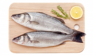 鲤鱼怎么做好吃（鲤鱼怎么做好吃糖醋鲤鱼）