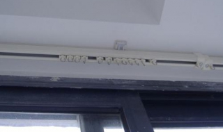 滑轨窗帘安装方法 滑轨窗帘安装方法视频教程