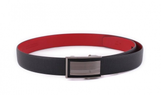 如何系腰带显得腰细 如何系腰带显得腰细一些