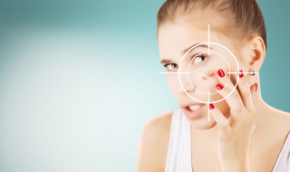 脸上额头长痘痘是什么原因 脸上额头长痘痘是什么原因造成的