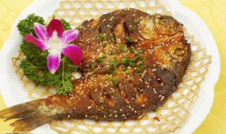 鲫鱼的做法（鲫鱼的做法简单又好吃）