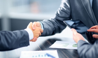 面试资格审查（面试资格审查过不了他们会不会当场告诉）