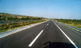 高速驾驶注意事项（高速驾驶注意事项及要求）