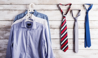 衬衫怎么收纳（衬衫怎么收纳不起褶皱）