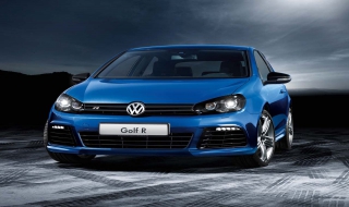 大众高尔夫汽车的后视镜怎么调节 大众高尔夫汽车的后视镜怎么调节图解