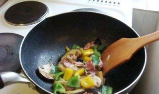 炒菜不粘锅的技巧（炒菜不粘锅的技巧和方法）