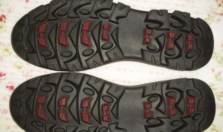 鞋底防滑的小窍门 鞋底防滑的小窍门是什么