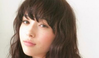 头发有点自然卷怎么办 头发有点自然卷怎么办男