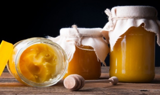 如何分辨真假蜂蜜 如何分辨真假蜂蜜高清视频在线观看