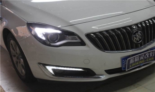 别克君威的大灯高低怎么调 老别克君威怎么调大灯高低