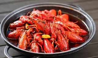 龙虾怎么做（龙虾怎么做好吃又简单蒜蓉龙虾）