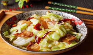 手撕包菜的家常做法 酸辣手撕包菜的家常做法