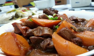 牛腩的做法：笋干烧牛腩 笋干烧牛腩图片