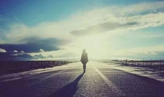 如何让自己内心强大（如何让自己内心强大的书籍）