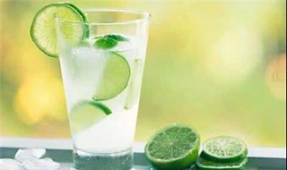 喝柠檬水有什么好处 喝柠檬水有什么好处真的能美白吗
