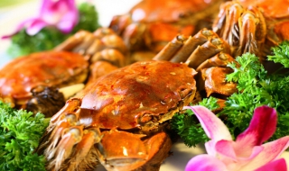 螃蟹和什么不能一起吃?（螃蟹和牛奶能一起吃吗）