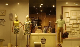 橱窗设计教学改革方向（教研橱窗设计）