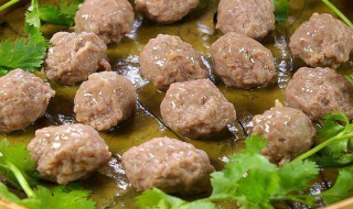 肉丸子怎么做好吃（水汆肉丸子怎么做好吃）