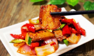 家常回锅肉做法有哪些 家常回锅肉做法有哪些窍门