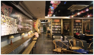 新华书店卖场新年该怎么装饰（新华书店元旦活动怎么去装饰）