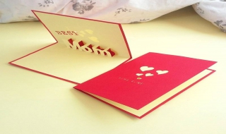 母亲节的贺卡怎么做（母亲节的贺卡怎么做简单又漂亮立体）