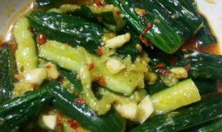 凉拌黄瓜的做法（凉拌黄瓜的做法作文400字）