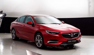 君威更换电池的方法（新君威更换蓄电池详解图）