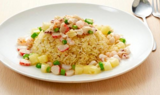 黄金黄海鲜炒饭 黄金炒饭视频