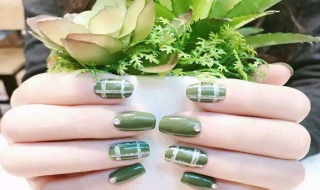 绿色美甲教程 绿色美甲怎么做好看