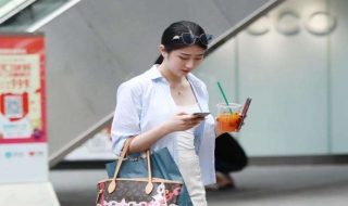 遇晕倒路人如何急救（遇晕倒路人如何急救视频）