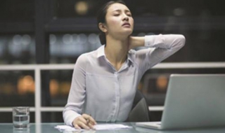 得了颈椎病怎么办（青少年得了颈椎病怎么办）