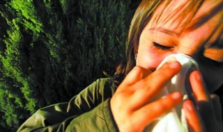 宝宝患上扁桃体炎怎么办（小孩得了扁桃体发炎怎么办）