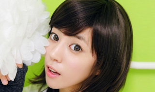 如何将齐刘海变成斜刘海（如何将齐刘海变成斜刘海图片）