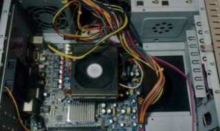 电脑风扇声音大怎么办（电脑风扇声音突然很大）