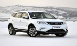 博越近光灯不怎么亮（博越近光灯不亮了）