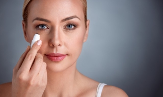 眼睛周围长脂肪粒怎么办（儿童眼睛周围长脂肪粒怎么办）