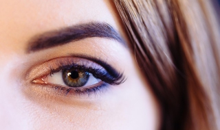 眼睛干涩怎么办 眼睛干涩是什么原因引起的