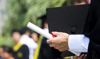 关于应届毕业生求职简历的建议（关于应届毕业生求职简历的建议怎么写）