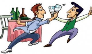 酒喝多了胃难受怎么办（酒喝多了胃难受怎么办喝酸奶能缓解）