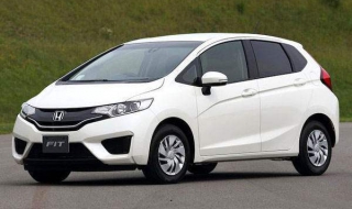 2014飞度自动挡汽车驾驶技巧（飞度自动挡驾驶教程）