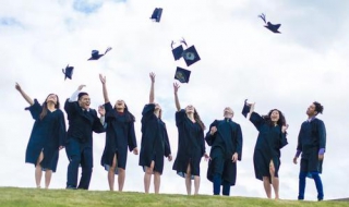 大学毕业找工作很迷茫怎么办（大学毕业后找不到工作很迷茫怎么办）