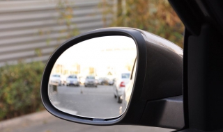 斯柯达明锐：怎么拆后视镜 斯柯达明锐后视镜拆卸教程