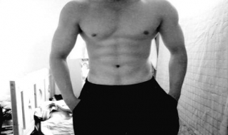 腹肌锻炼方法 腹肌锻炼方法视频教程