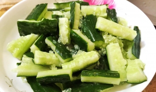 凉拌黄瓜的做法详解（凉拌黄瓜的做法详解大全）