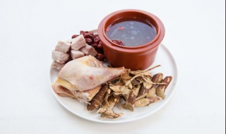 月经期间吃什么好（月经期间吃什么水果补血补气最好的）