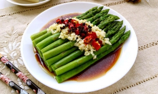 芦笋怎么做好吃（芦笋怎么做好吃要剥皮吗?）