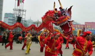 舞龙的表演技巧 舞龙的表演技巧是什么