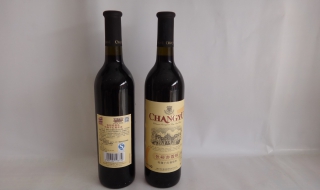 如何识别红酒（如何识别红酒的等级）